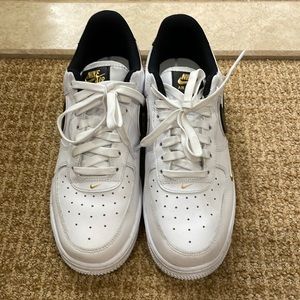 Nike Air Force 1 - Mens 7
